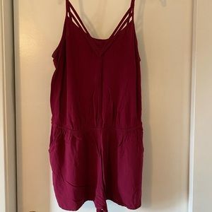 Express short romper size L